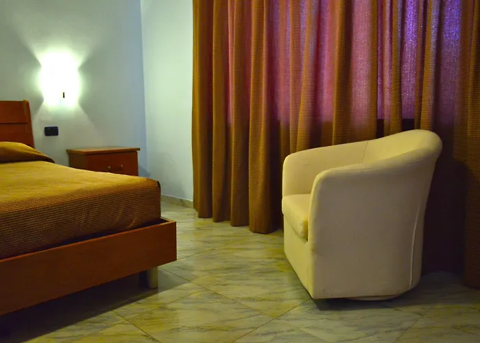 San Giovanni Hotel 2*