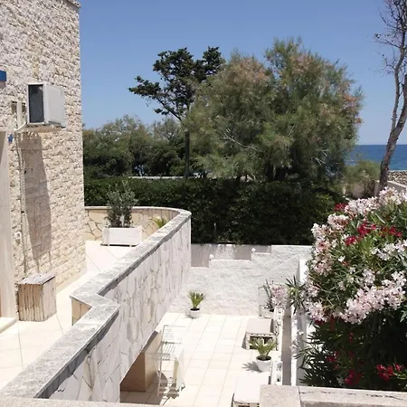 San Giovanni Hotel 2*